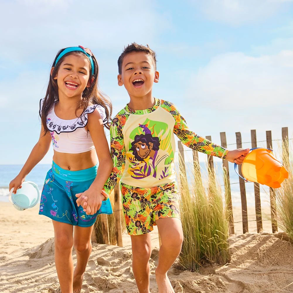 Bruno Rash Guard for Boys – Encanto Disney Bruno Rash Guard For Boys – Encanto -Clothing Shop 5006059190183 5