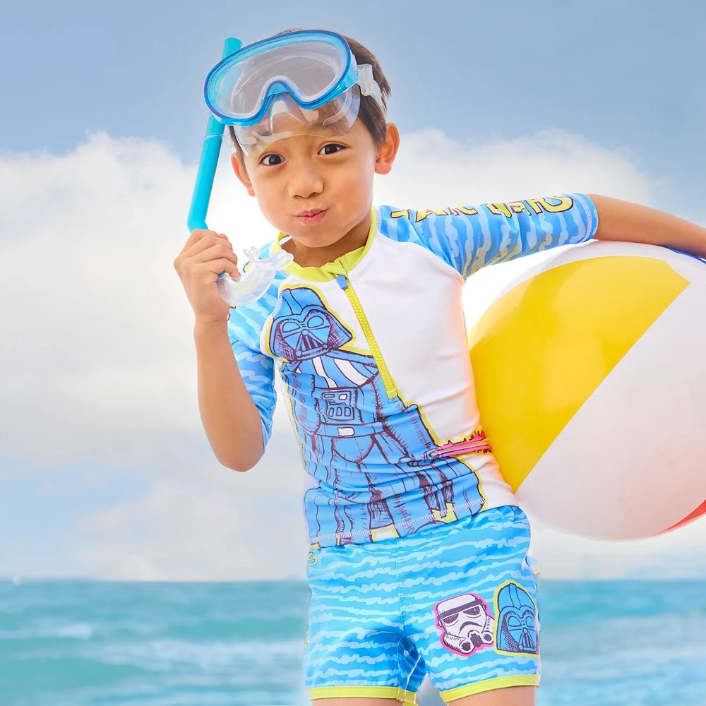 Darth Vader Half-Zip Rash Guard for Kids – Star Wars Disney Darth Vader Half-Zip Rash Guard For Kids – Star Wars -Clothing Shop 5006059190213 1