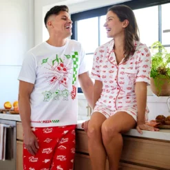 Disney Pizza Planet Short Sleep Set For Women – Toy Story -Clothing Shop 5104057390016 5