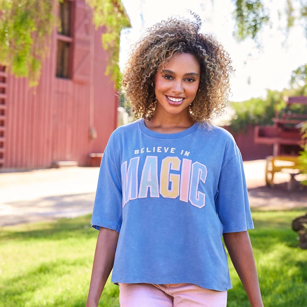 Fantasyland Castle ''Believe in Magic'' T-Shirt for Women Disney Fantasyland Castle ''Believe In Magic'' T-Shirt For Women -Clothing Shop 5106059240023 1