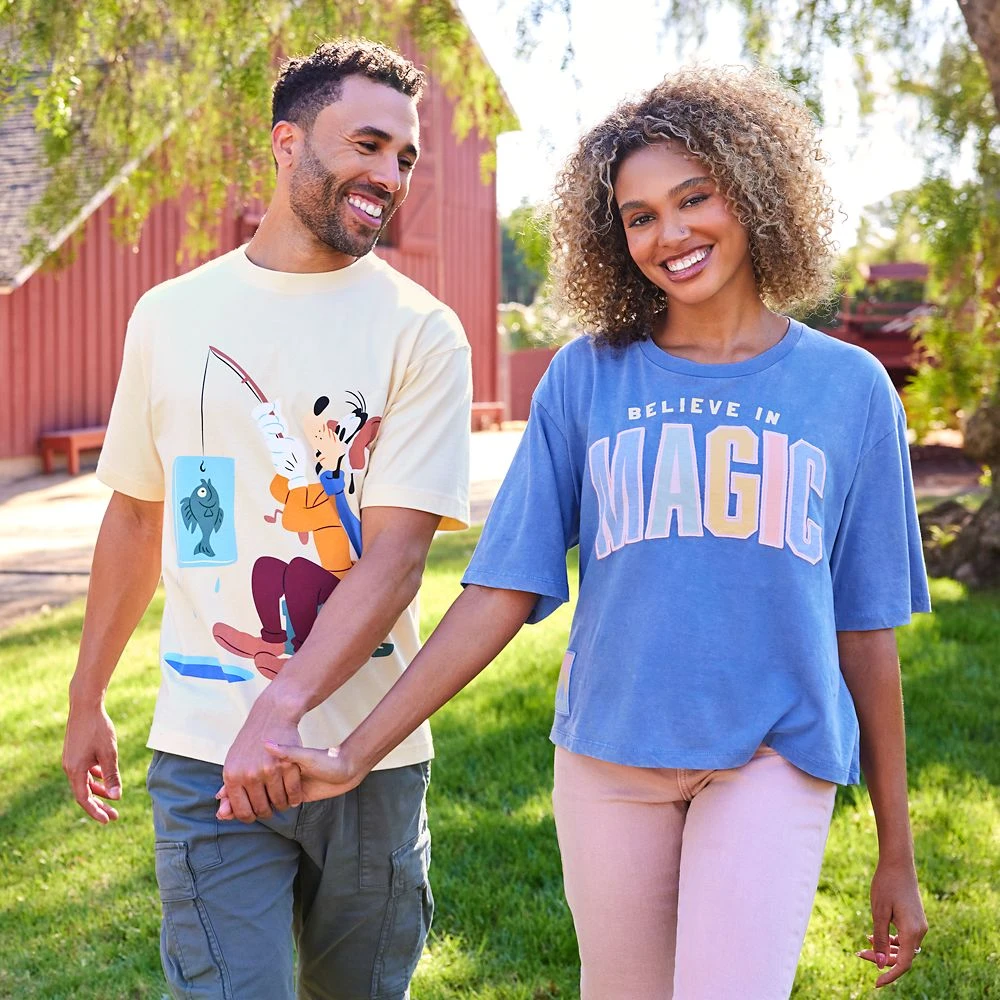 Fantasyland Castle ''Believe in Magic'' T-Shirt for Women Disney Fantasyland Castle ''Believe In Magic'' T-Shirt For Women -Clothing Shop 5106059240023 3